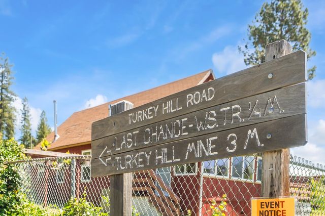 30155 Turkey Hill Rd, Foresthill, CA 95631