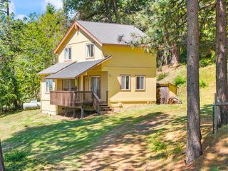 30155 Turkey Hill Rd, Foresthill, CA 95631