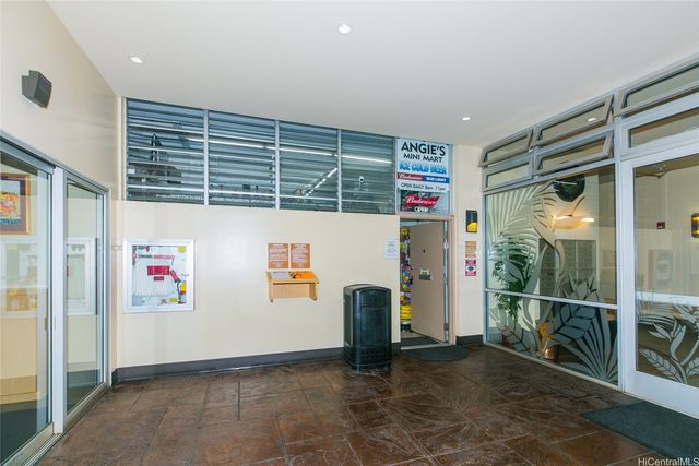 2525 Date Street 1304, Honolulu, HI 96826