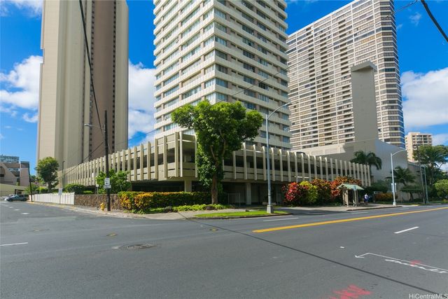 2525 Date Street 1304, Honolulu, HI 96826