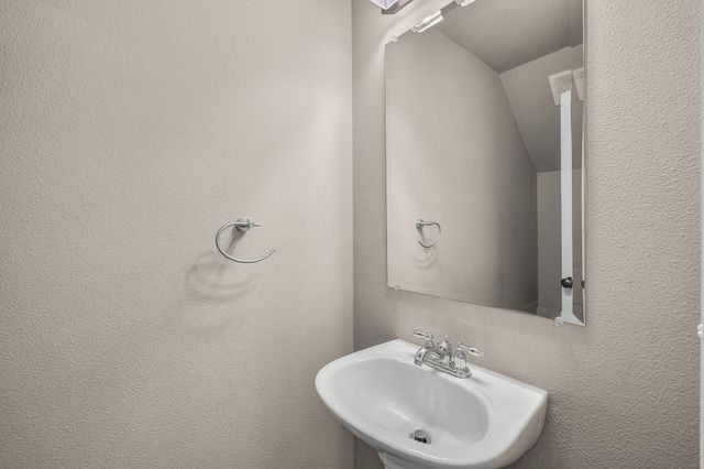 63091 Desert Sage Street, Bend, OR 97701