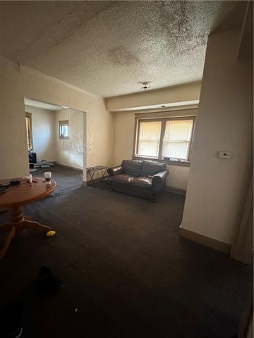 2416 E 22nd Street, Kansas City, MO 64127