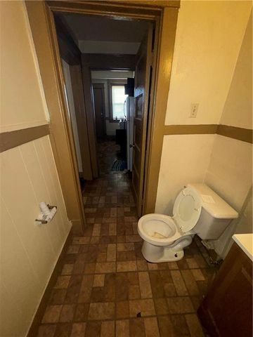 2416 E 22nd Street, Kansas City, MO 64127