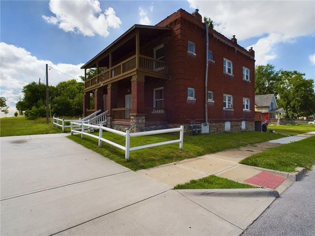 2416 E 22nd Street, Kansas City, MO 64127