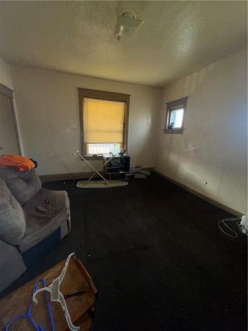 2416 E 22nd Street, Kansas City, MO 64127