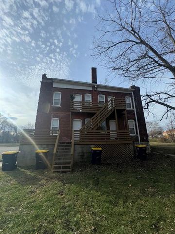 2416 E 22nd Street, Kansas City, MO 64127