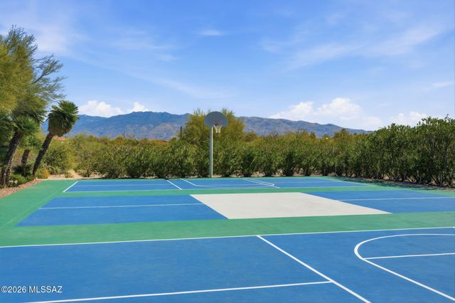 1851 S Skyview Place, Tucson, AZ 85748