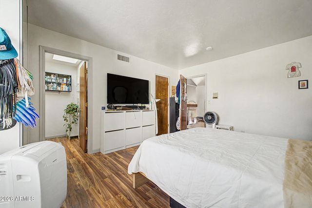 319 E CORONADO Road 1, Phoenix, AZ 85004