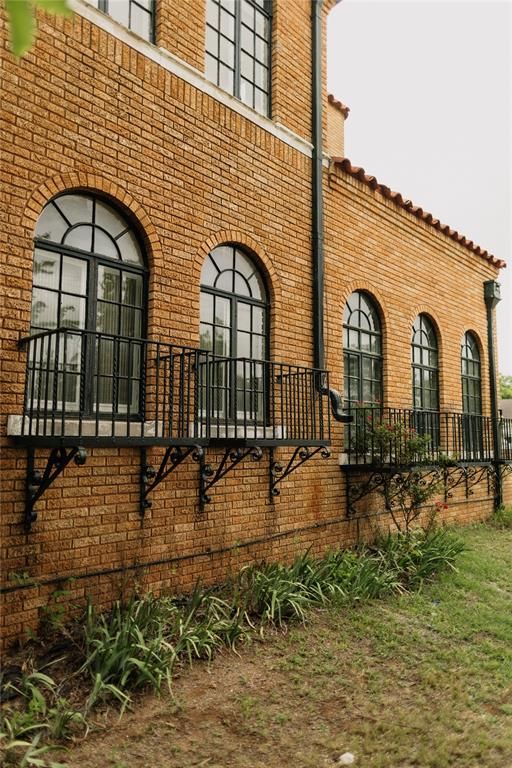 Image 12 of property listing at 1224 W Minnesota Avenue, Chickasha, OK 73018