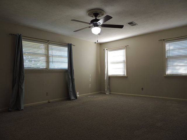 1305 Lawson Ave, Midland, TX 79701