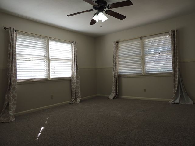 1305 Lawson Ave, Midland, TX 79701