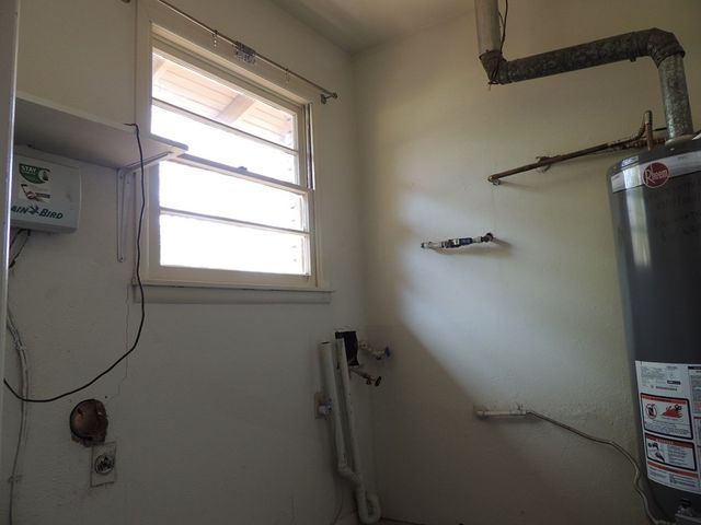 1305 Lawson Ave, Midland, TX 79701