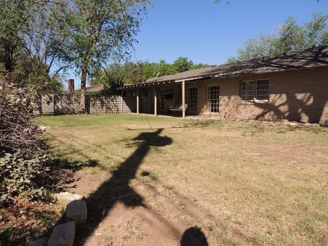 1305 Lawson Ave, Midland, TX 79701