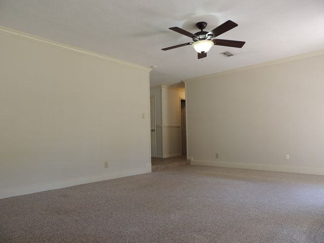 1305 Lawson Ave, Midland, TX 79701