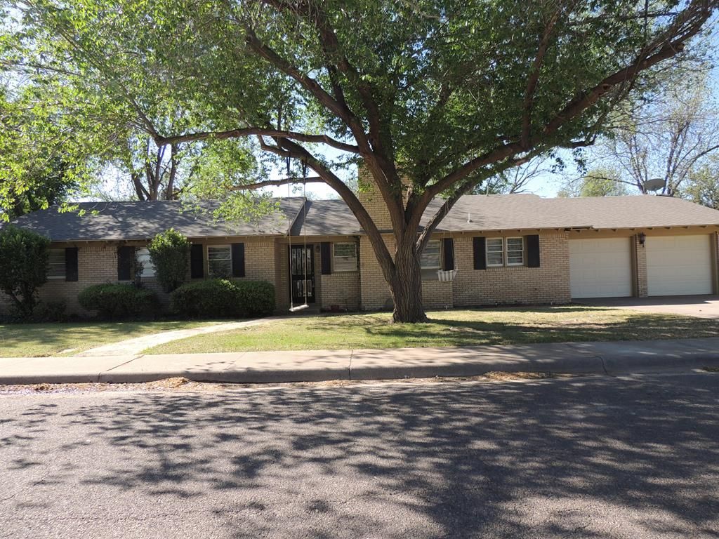 1305 Lawson Ave, Midland, TX 79701