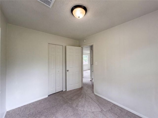 4770 Woodend Avenue, Kansas City, KS 66106