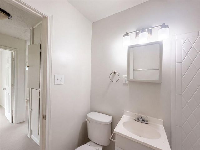 4770 Woodend Avenue, Kansas City, KS 66106