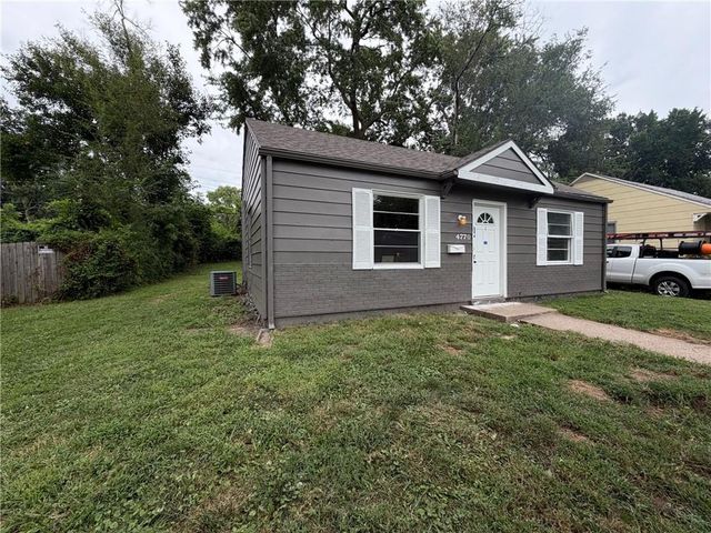 4770 Woodend Avenue, Kansas City, KS 66106