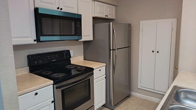 16120 Stuebner Airline Road 603, Spring, TX 77379