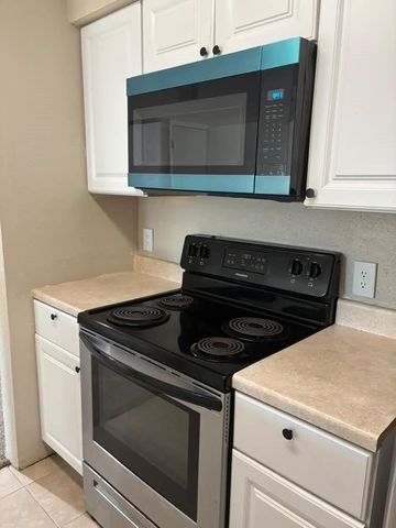 16120 Stuebner Airline Road 603, Spring, TX 77379