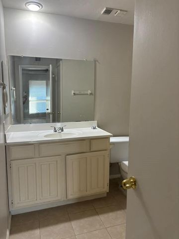 16120 Stuebner Airline Road 603, Spring, TX 77379