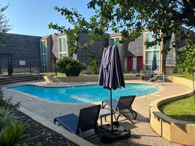 16120 Stuebner Airline Road 603, Spring, TX 77379