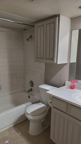 16120 Stuebner Airline Road 603, Spring, TX 77379