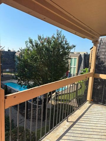 16120 Stuebner Airline Road 603, Spring, TX 77379