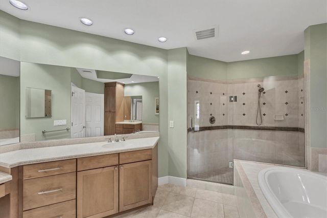 6310 WATERCREST WAY 402, Bradenton, FL 34202