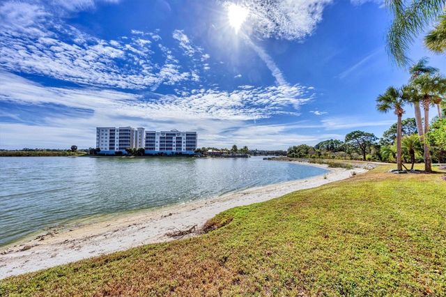 6310 WATERCREST WAY 402, Bradenton, FL 34202