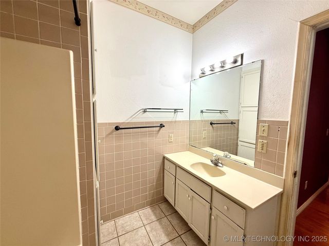 616 E Osage Avenue, Mcalester, OK 74501