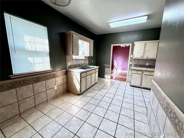 616 E Osage Avenue, Mcalester, OK 74501