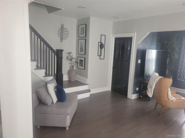 2548 Woodhull Avenue, Bronx, NY 10469