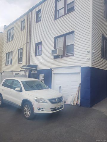 2548 Woodhull Avenue, Bronx, NY 10469