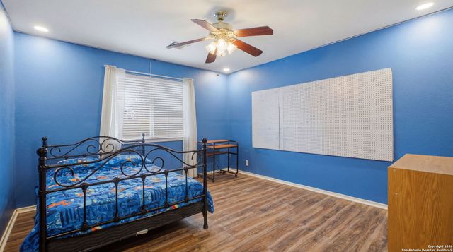 21714 Cliff View, San Antonio, TX 78259