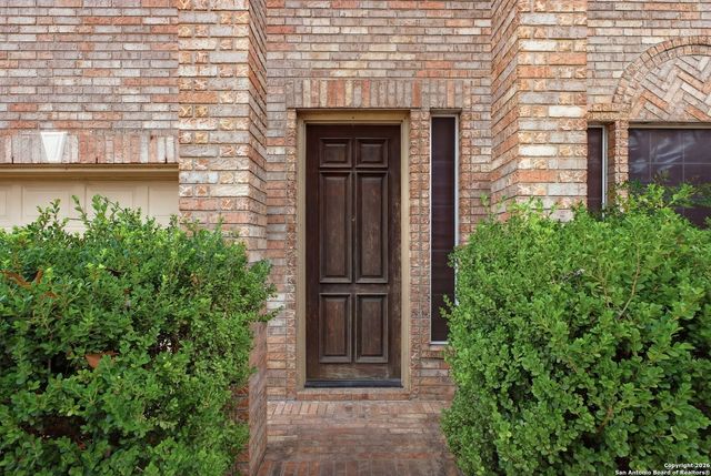 21714 Cliff View, San Antonio, TX 78259