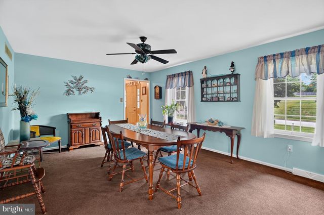 3025 GREEN RIDGE DR, East Norriton, PA 19403