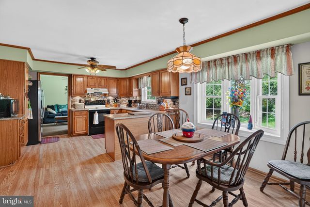 3025 GREEN RIDGE DR, East Norriton, PA 19403