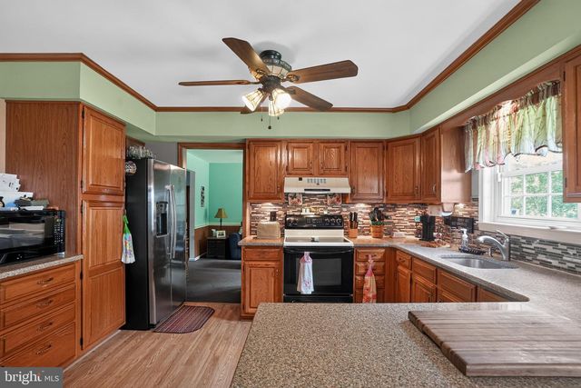 3025 GREEN RIDGE DR, East Norriton, PA 19403