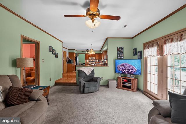 3025 GREEN RIDGE DR, East Norriton, PA 19403
