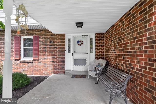 3025 GREEN RIDGE DR, East Norriton, PA 19403