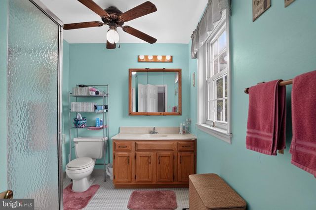 3025 GREEN RIDGE DR, East Norriton, PA 19403