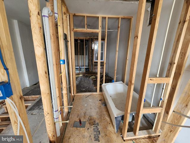 2932 GREENMOUNT AVE, Baltimore, MD 21218
