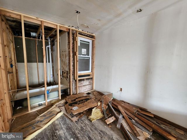 2932 GREENMOUNT AVE, Baltimore, MD 21218