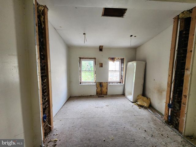 2932 GREENMOUNT AVE, Baltimore, MD 21218