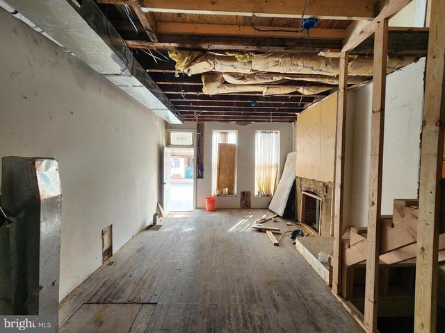 2932 GREENMOUNT AVE, Baltimore, MD 21218