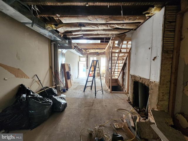 2932 GREENMOUNT AVE, Baltimore, MD 21218