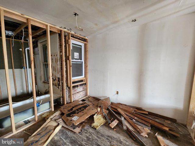 2932 GREENMOUNT AVE, Baltimore, MD 21218