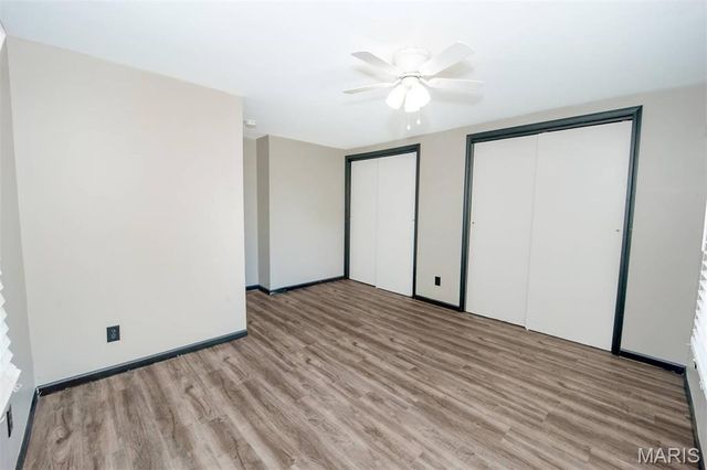 1411 Holden Avenue, St Louis, MO 63125