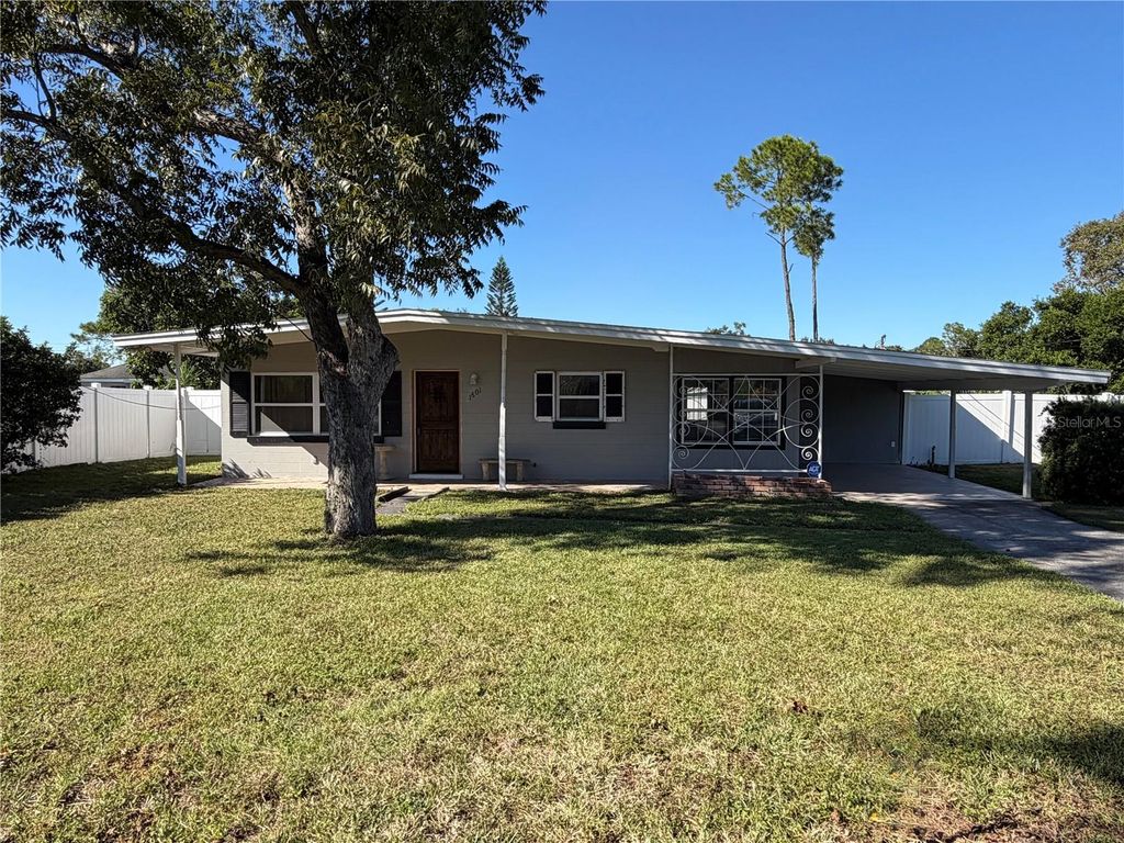 1601 ROSELAWN STREET SW, Winter Haven, FL 33880